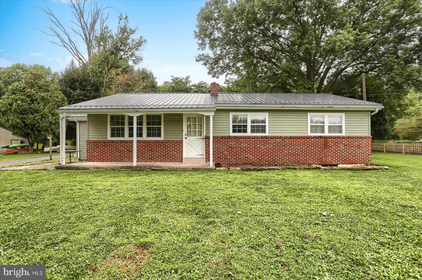 Property Photo: 2726 Susquehanna Trail PA 17074