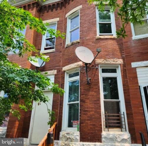 Property Photo: 233 N Luzerne Avenue N MD 21224