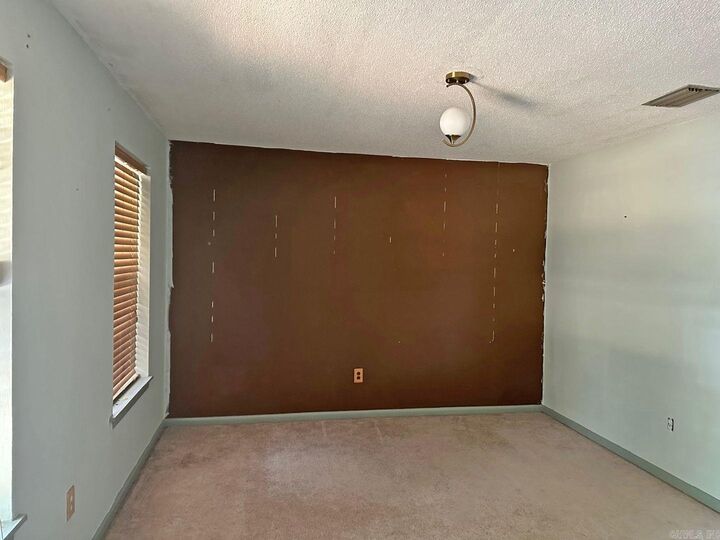 Property Photo: 404 Melton Drive AR 72086