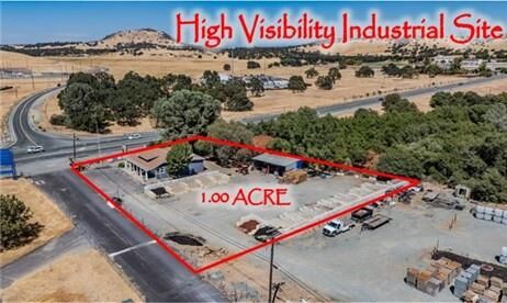 Property Photo: 3413 Toyon Circle CA 95252