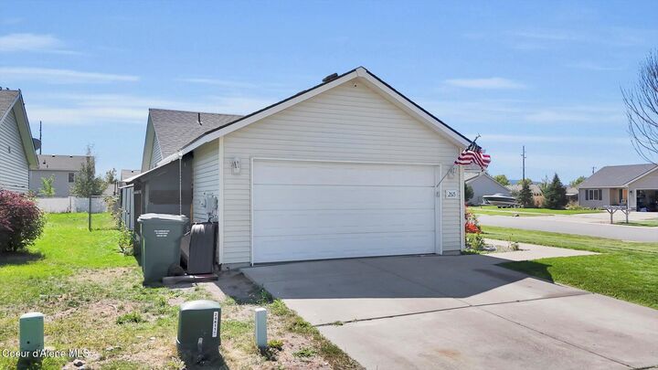 Property Photo:  2615 E Knapp Cir  ID 83854 