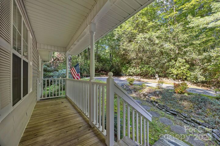 Property Photo: 285 Holly Forest Court NC 28774