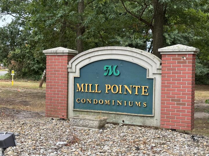 76 College Drive  Edison NJ 08817 photo