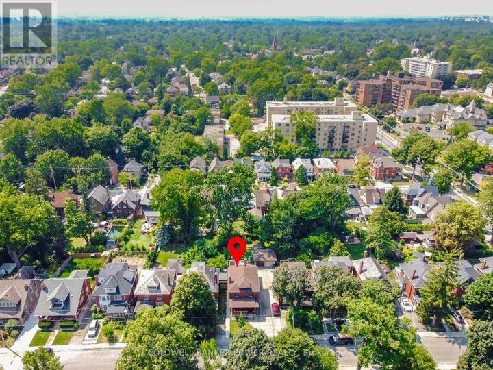 Property Photo: 27 Belgrave Avenue ON N6C 4B3