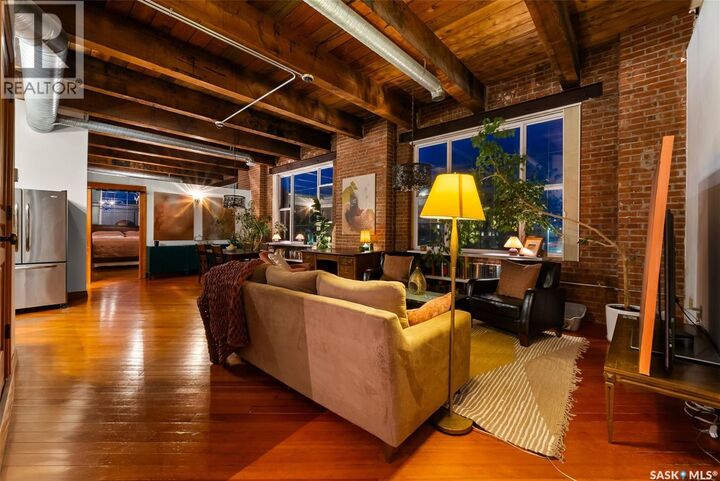 Property Photo:  202 1205 Broad Street  SK S4R 1Y2 