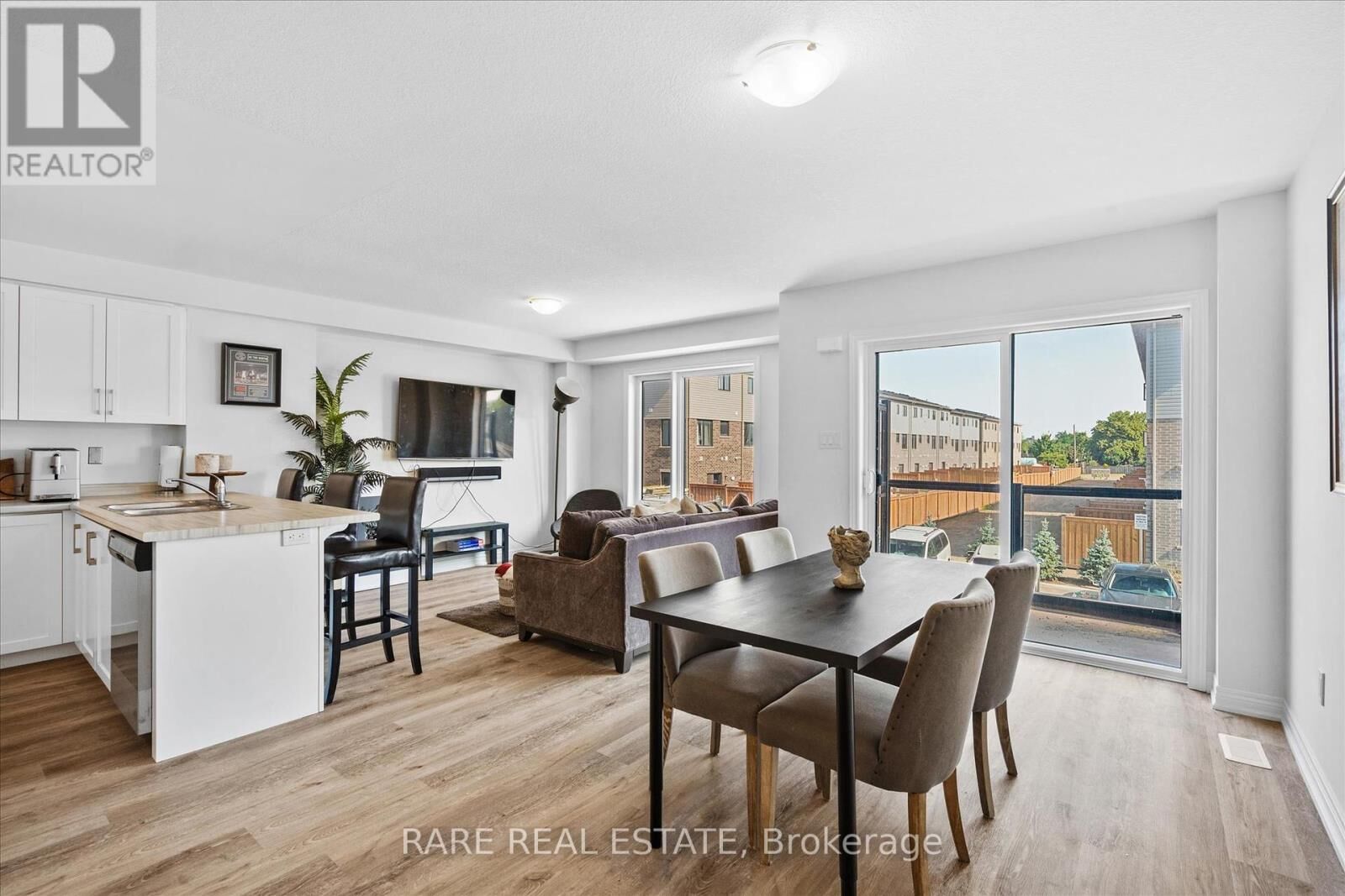 Property Photo: 112 Dryden Lane ON L8H 1L9