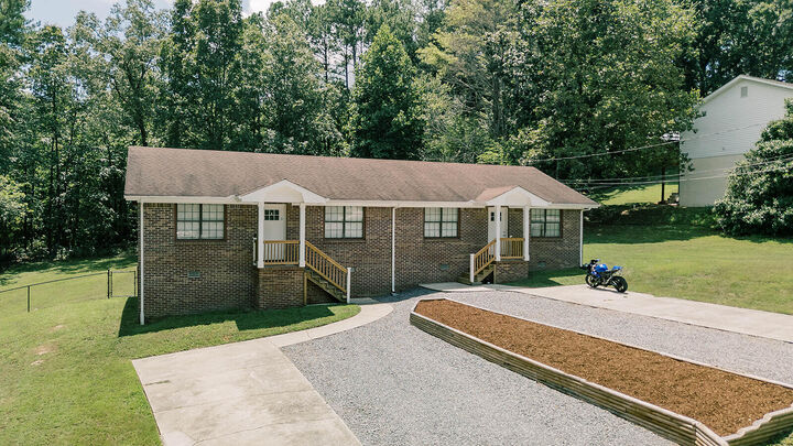 Property Photo: 117 Shadowrock Drive GA 30755
