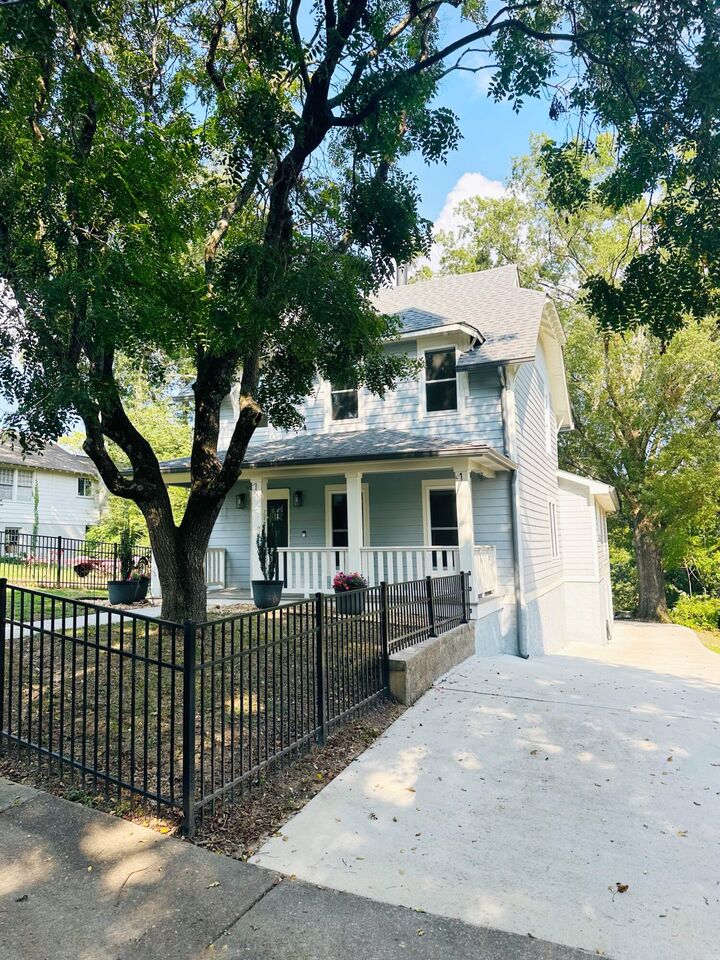 Property Photo: 528 Elinor Street TN 37405