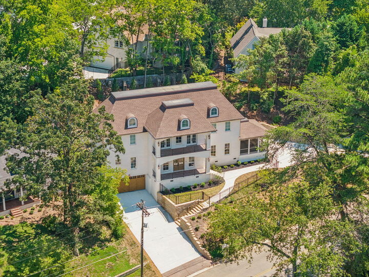 Property Photo:  1303 Riverview Road  TN 37405 