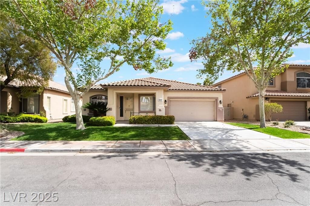 Property Photo: 3057 Sunrise Heights Drive NV 89052