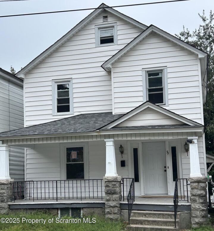 Property Photo: 99 Washington Street PA 18407