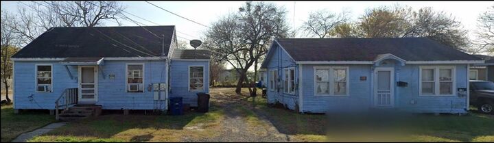 Property Photo: 245 Tarlton Street TX 78415