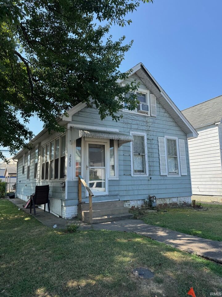 2020 W Indiana Street  Evansville IN 47712 photo