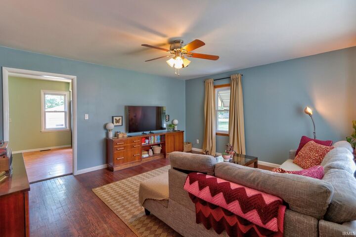 Property Photo:  2359 E Tennessee Street  IN 47711-4839 