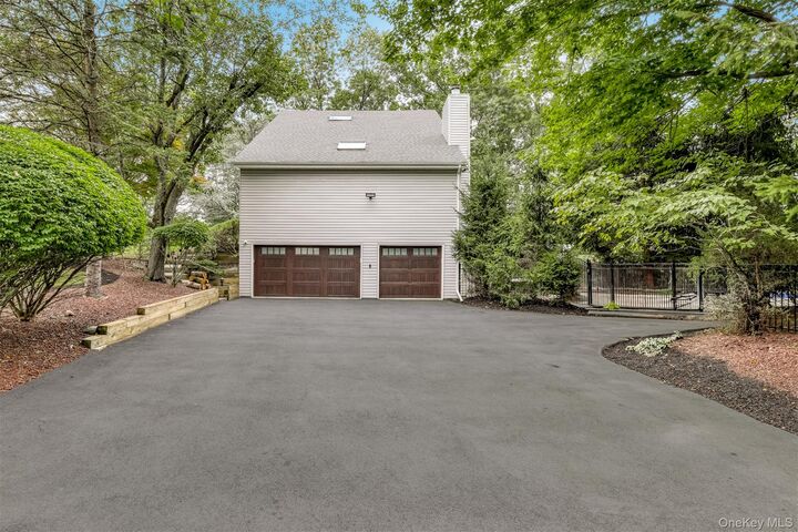 Property Photo: 14 S Post Lane NY 10952