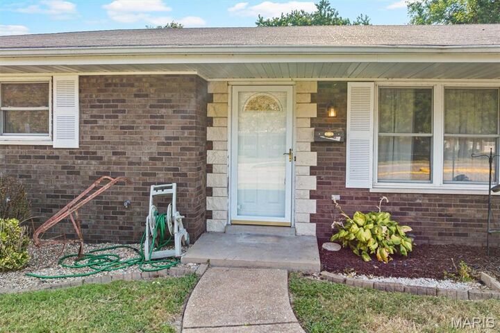Property Photo: 710 N Smiley Street IL 62269