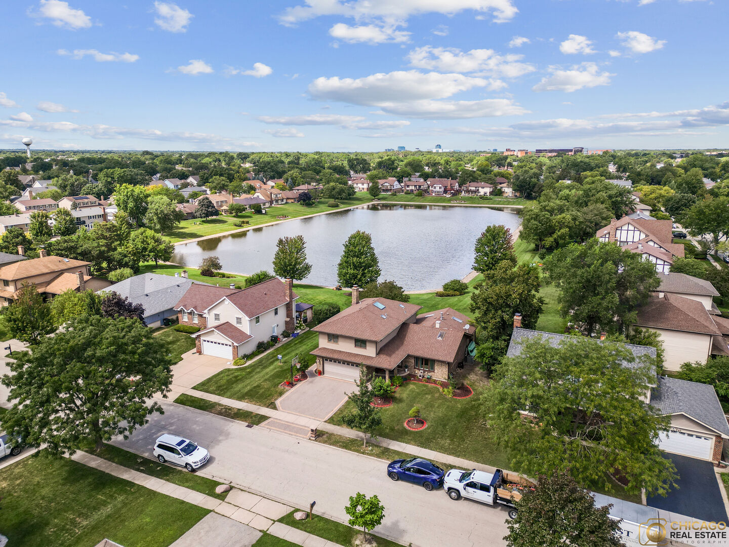 Property Photo: 538 Northport Drive IL 60007