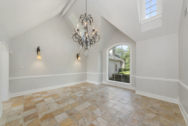 Property Photo:  4006 Royal Fox Drive  IL 60174 