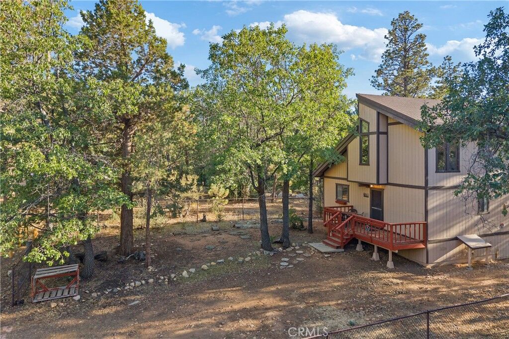 Property Photo:  894 San Bernardino Avenue  CA 92386 