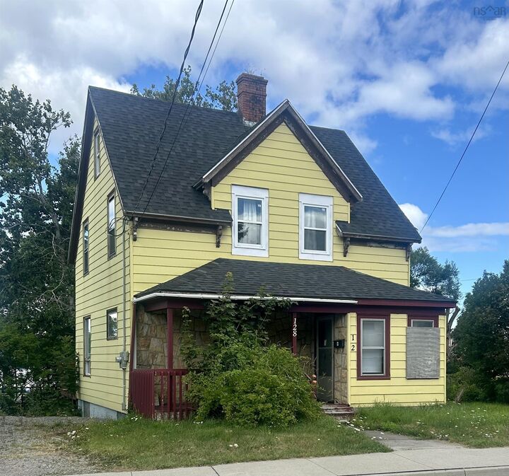 128 Inglis St.  Sydney NS B1P 1W8 photo