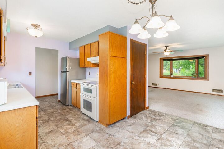 Property Photo:  1087 Whitney Drive  MN 55124 