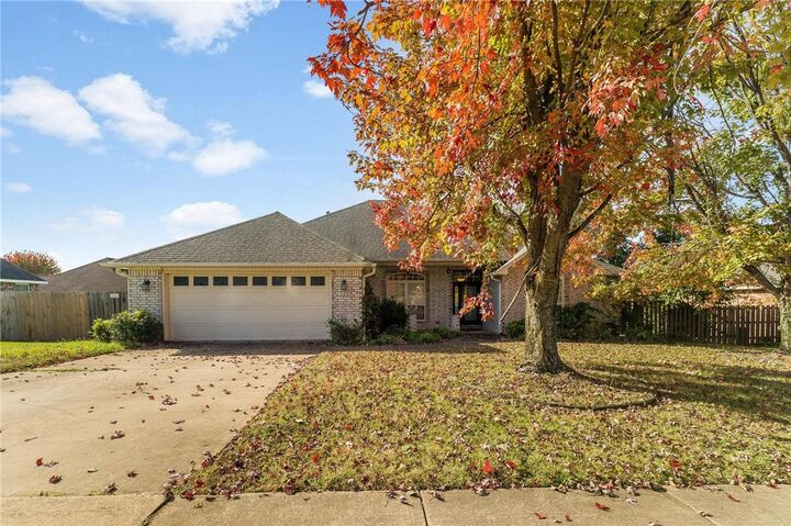 Property Photo: 599 N Rocky Crossing AR 72704
