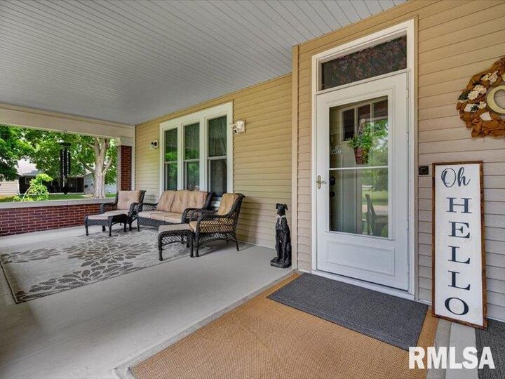 Property Photo: 1012 Edward Street IL 61537
