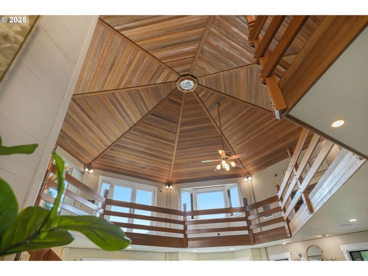 Property Photo: 11200 NE Gren Fels Dr WA 98604