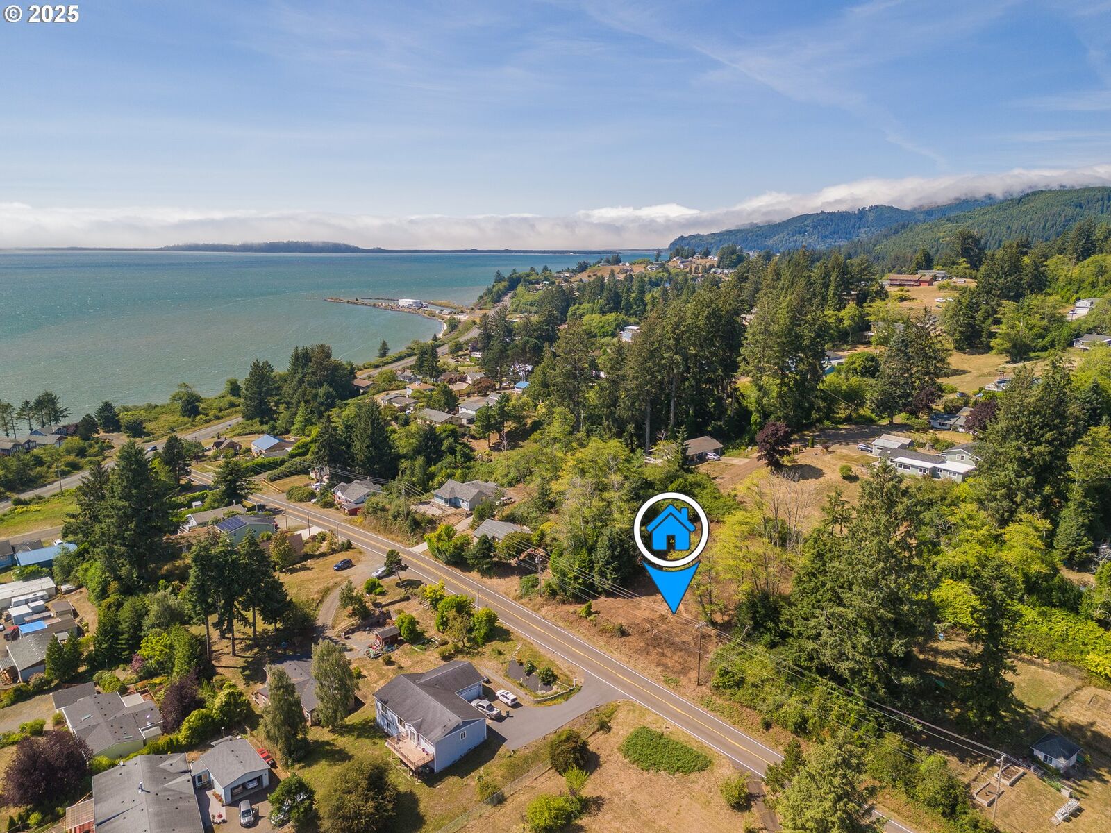 Property Photo:  6230 Tillamook Ave Tl 5400  OR 97107 