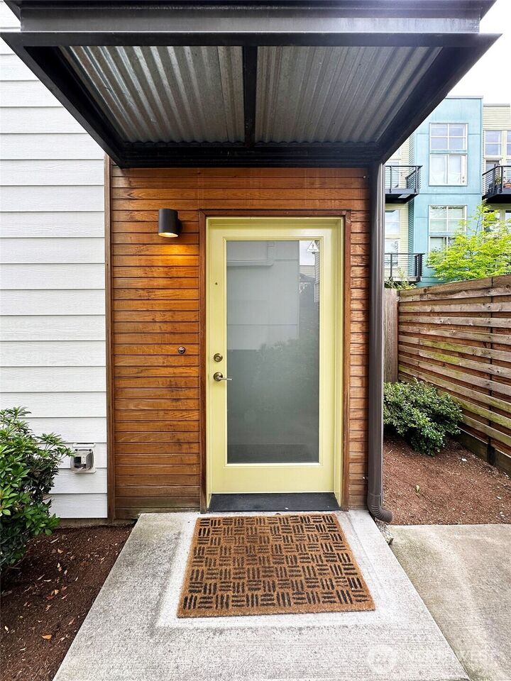 Property Photo:  4415  Corliss Avenue N  WA 98103 