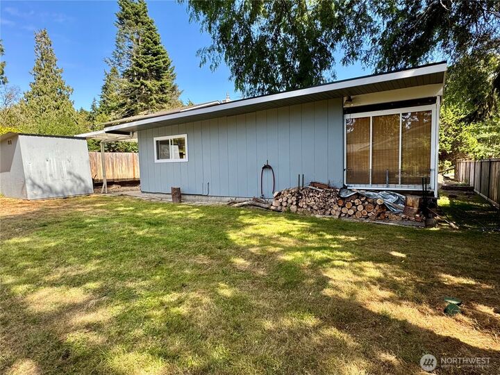 Property Photo: 1306 King Drive WA 98239