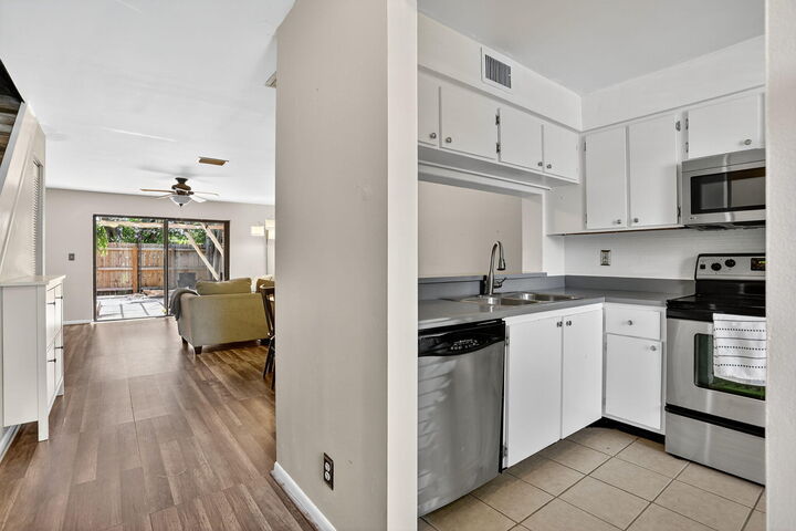 Property Photo:  3072 S Oakland Forest Drive 406  FL 33309 