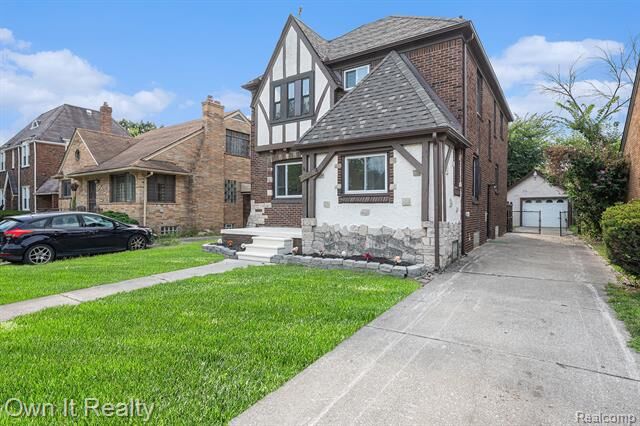 Property Photo: 8555 Sorrento Street MI 48228