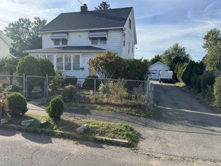 43 Clifton Street  West Haven CT 06516 photo