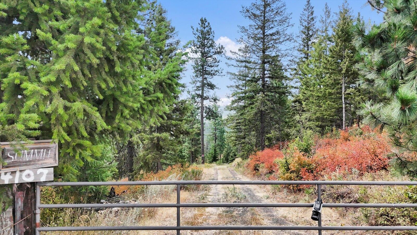 Property Photo:  4107 S Ghering Ln  WA 99223 