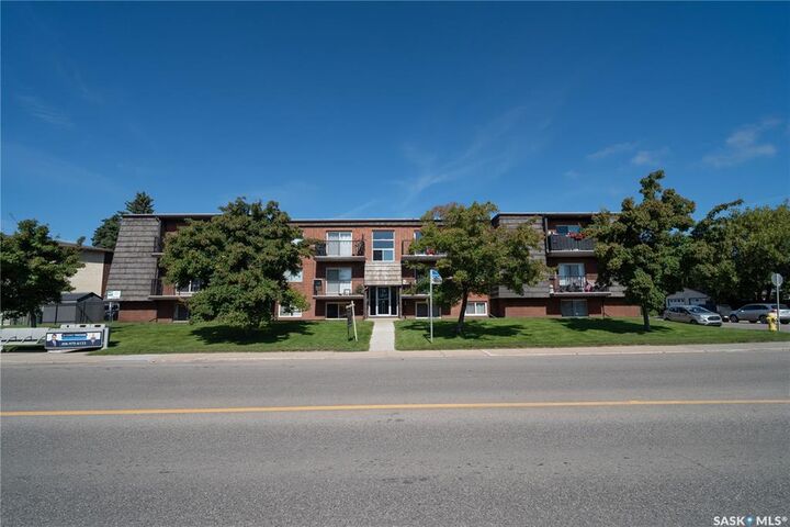 Property Photo:  20 Assiniboine Drive 38  SK S7K 1H2 
