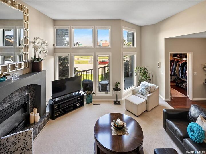 Property Photo: 200 Saskatchewan Crescent E SK S7N 0K6