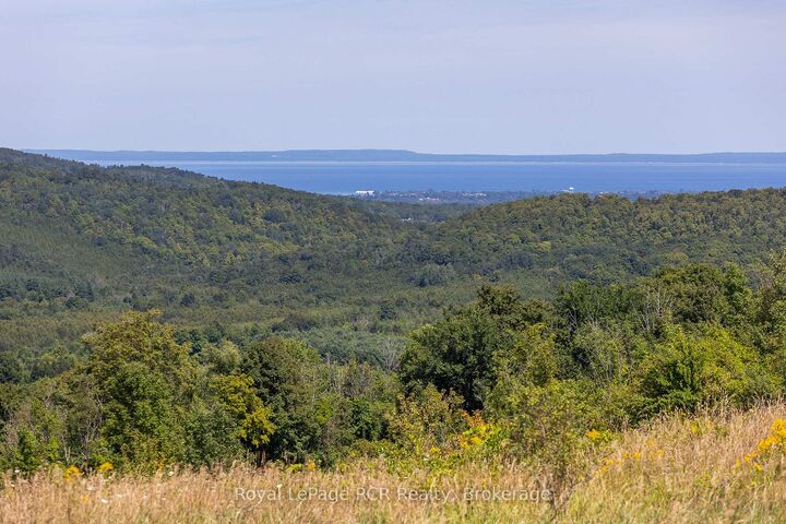 634931 Pretty River Road — photo 1