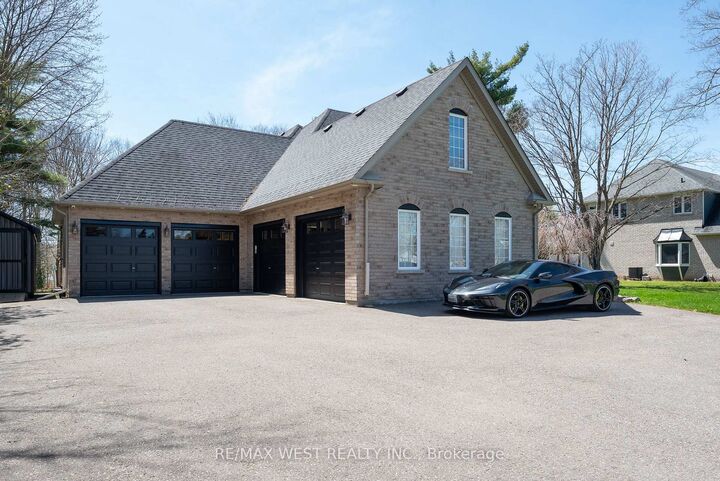 Property Photo: 252 Main Street ON N0B 1T0