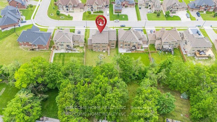 Photo de la propriété: 65 Redmond Crescent ON L9X 1Z8