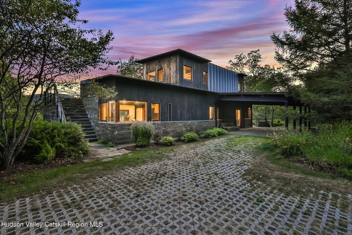 Property Photo: 125 Valley View Way NY 12448