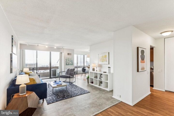 1326 Spruce Street 42 2304  Philadelphia PA 19107 photo