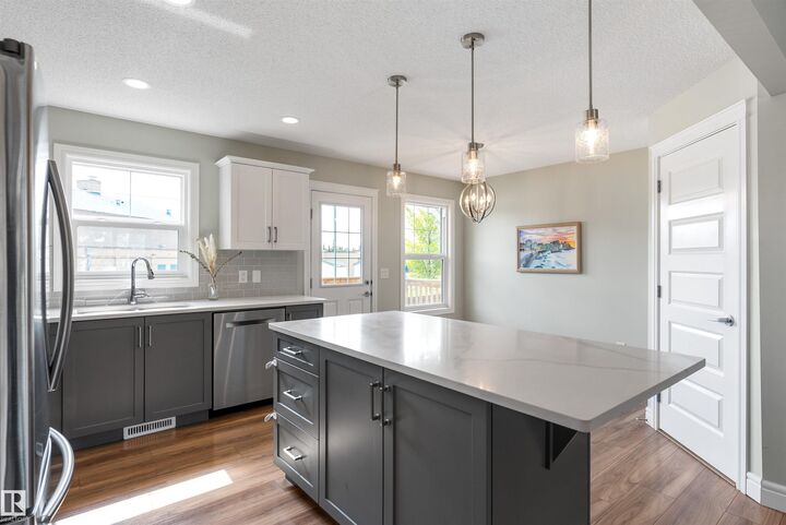 Property Photo: 330 Bulyea Road NW 4 AB T6R 0W8