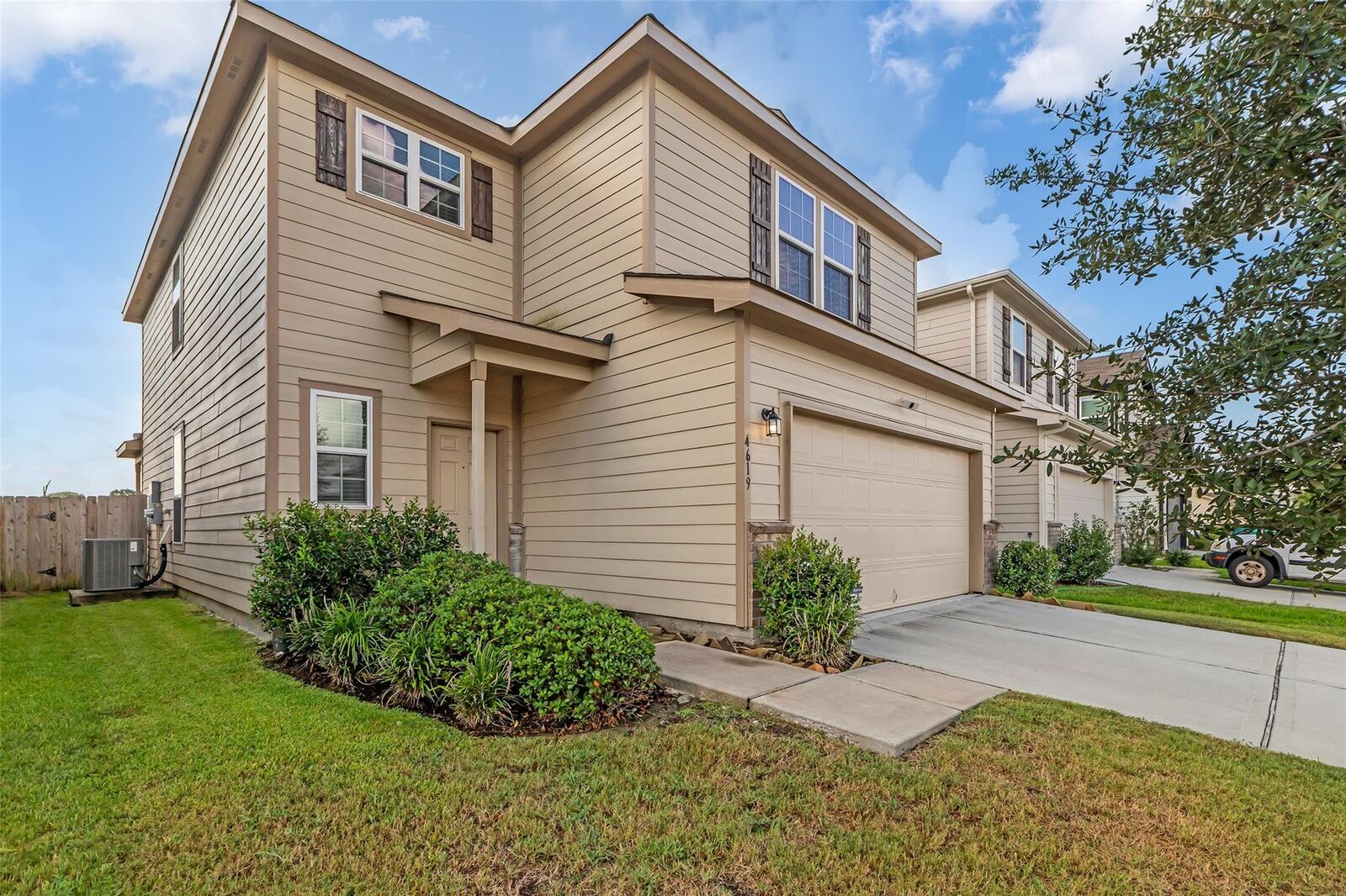 Property Photo:  4619 Prairie Chase Drive  TX 77069 