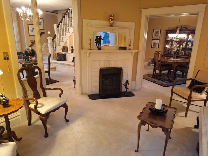 Property Photo: 813 Richards Ave WI 53094