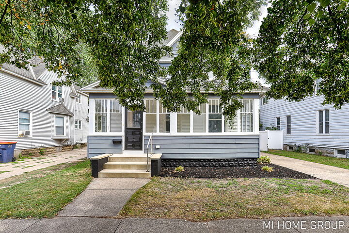 Property Photo:  59 W 17th Street  MI 49423 