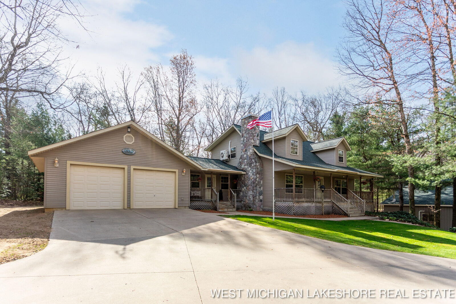 Property Photo:  3087 38th Street  MI 49419 