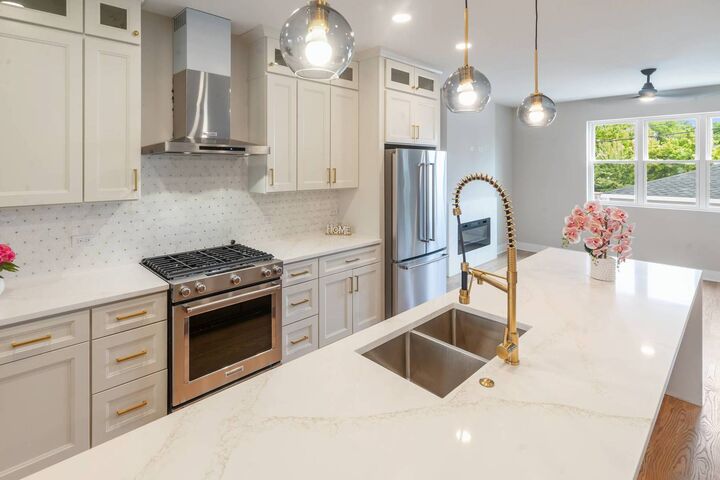Property Photo:  7431 W Forest Preserve Avenue  IL 60634 