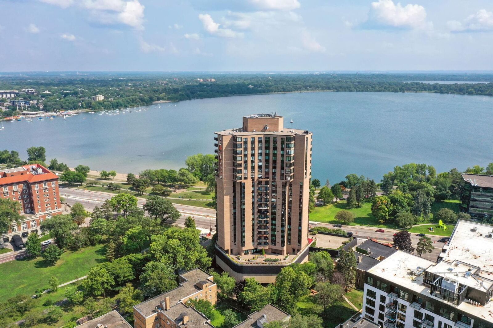 Property Photo:  2950 Dean Parkway 2005  MN 55416 