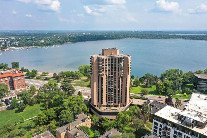2950 Dean Parkway 2005  Minneapolis MN 55416 photo